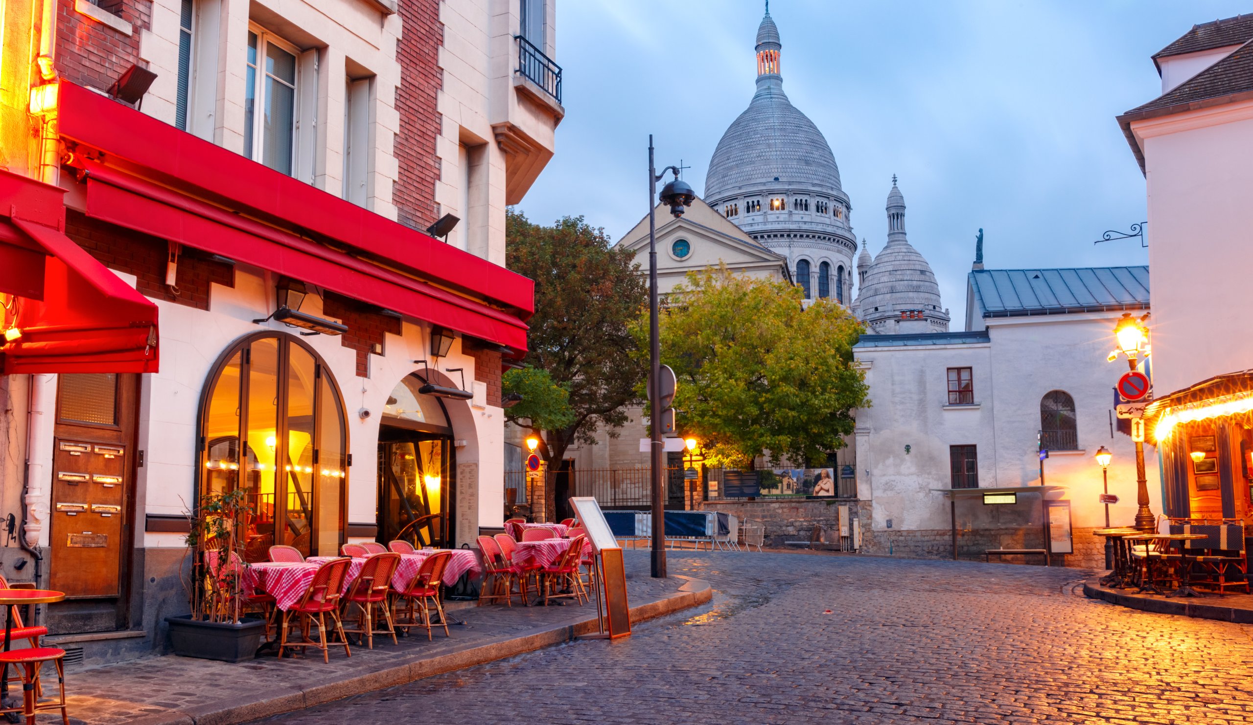 paris hotels montmartre